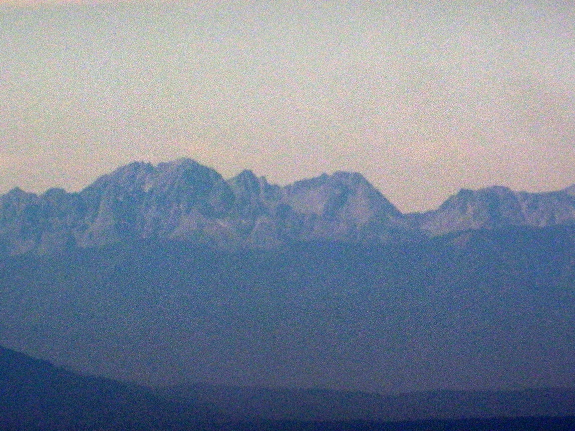 䍂