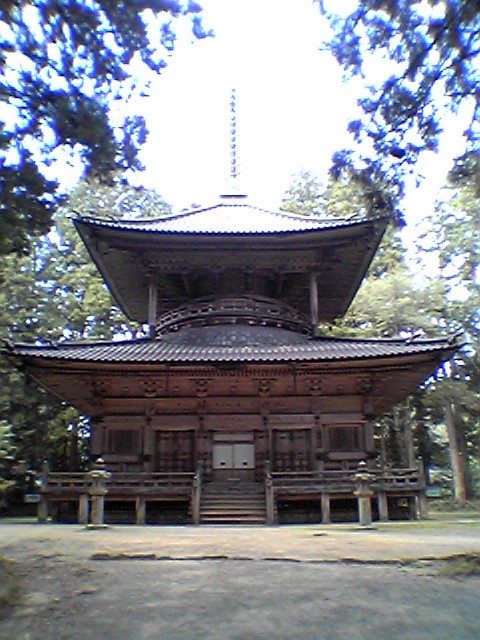 R􎛐